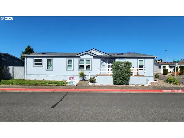 3025 HOLLYRIDGE LOOP NE, Salem, OR 97305