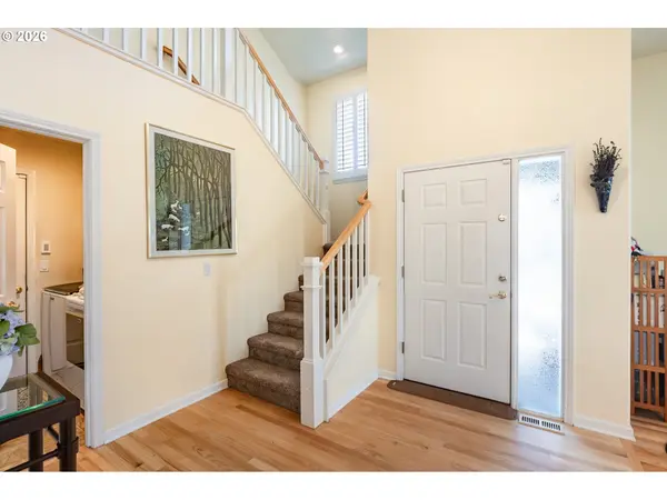 1037 NE CREEKSEDGE DR, Hillsboro, OR 97124