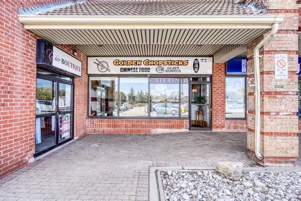 441 Clark AVE #15, Vaughan, ON L4J 6W7