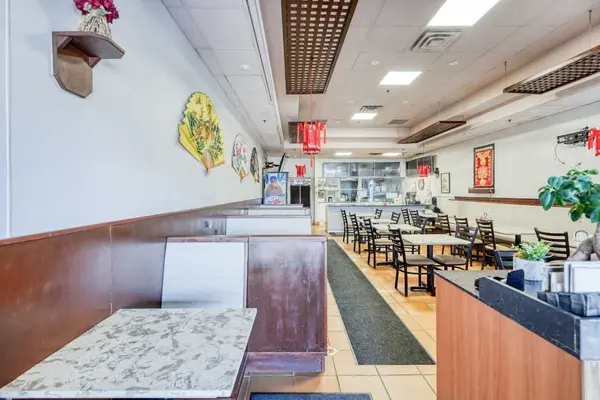 441 Clark AVE #15, Vaughan, ON L4J 6W7