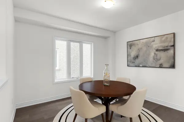 2974 Monarch DR, Orillia, ON L3V 8M8