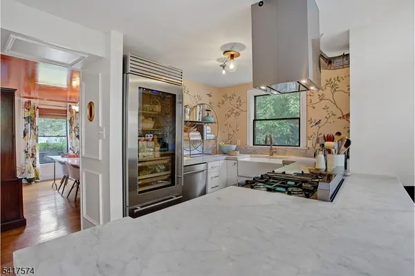 2 Schoolhouse Lane, Tewksbury Twp., NJ 08833