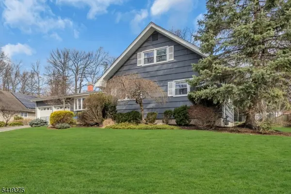 25 Greenwich Rd, Edison Twp., NJ 08820