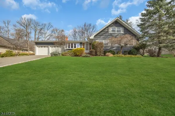 25 Greenwich Rd, Edison Twp., NJ 08820