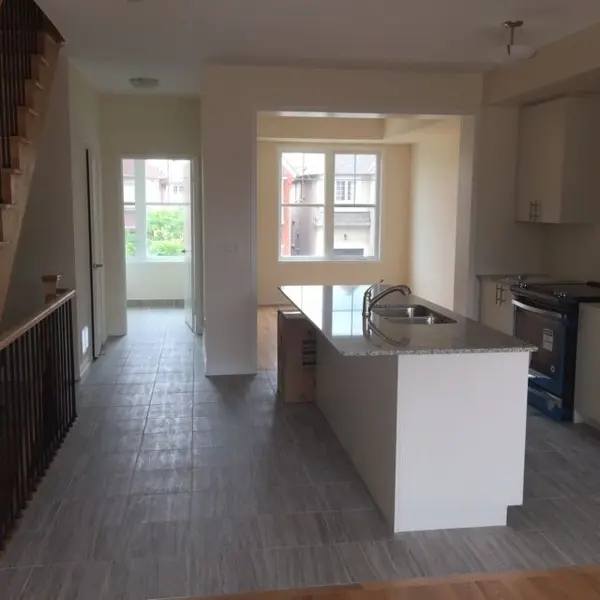 19 Torah Gate, Vaughan, ON L6A 4Y4