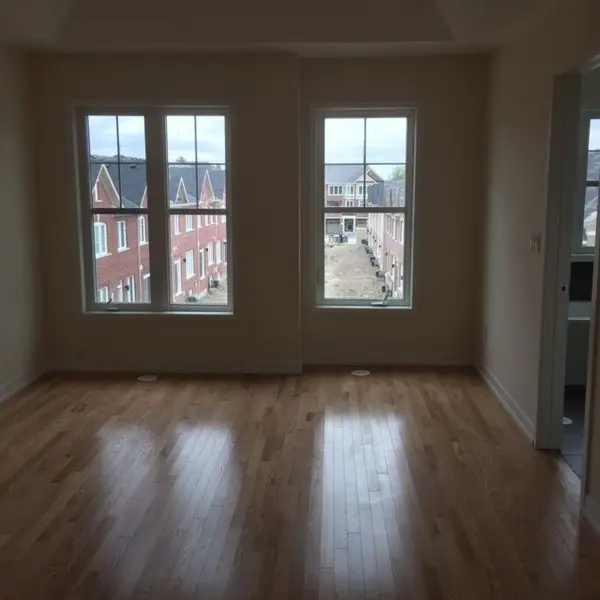 19 Torah Gate, Vaughan, ON L6A 4Y4