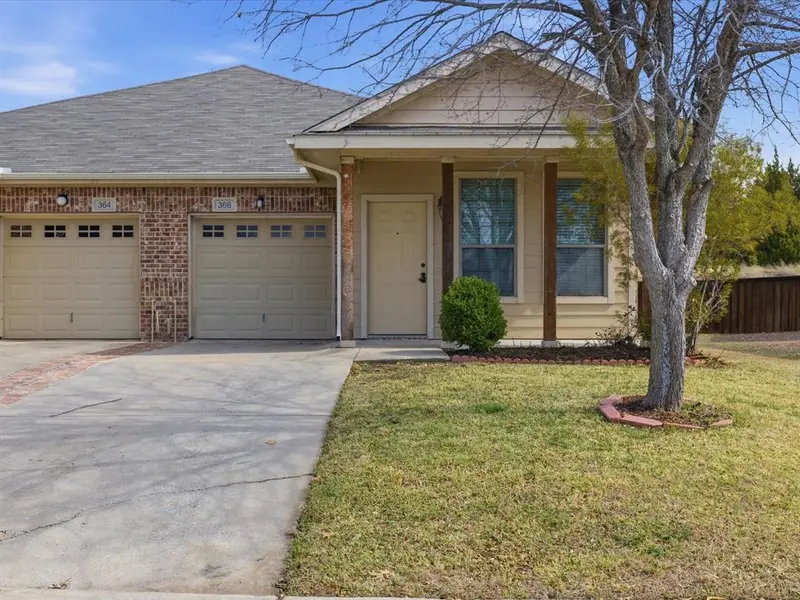 364 Armstrong Lane, Lavon, TX 75166