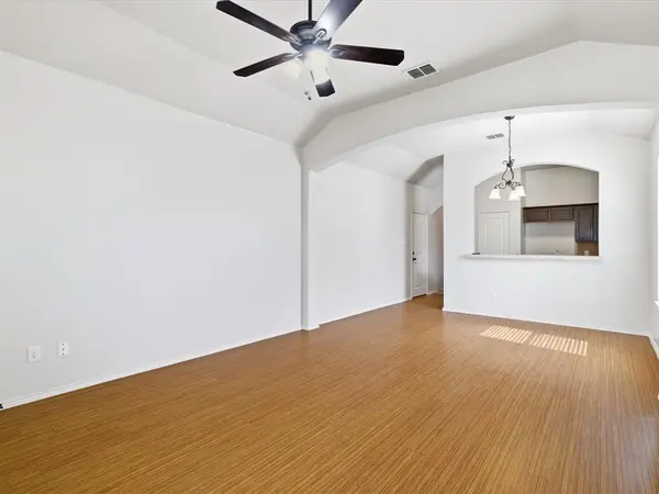 364 Armstrong Lane, Lavon, TX 75166