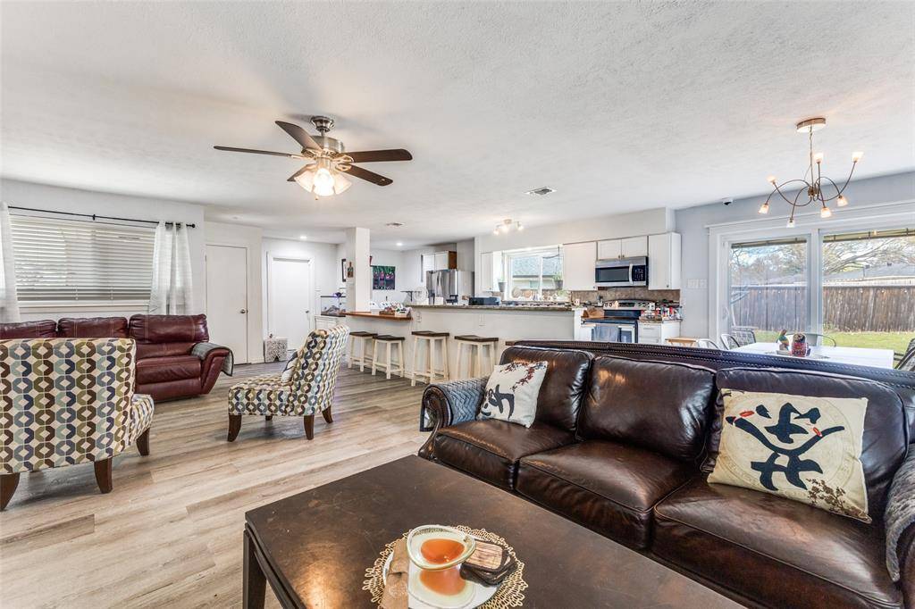 614 Melrose Drive, Richardson, TX 75080