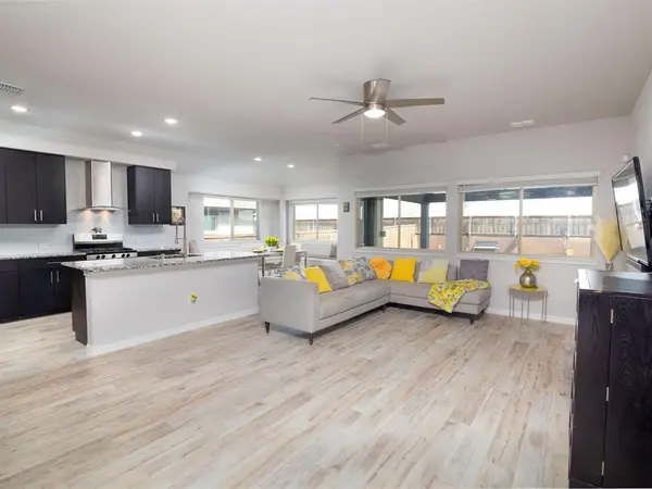 3300 Adobe Vista, Aubrey, TX 76227