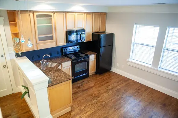 5837 Velasco Avenue #102, Dallas, TX 75206