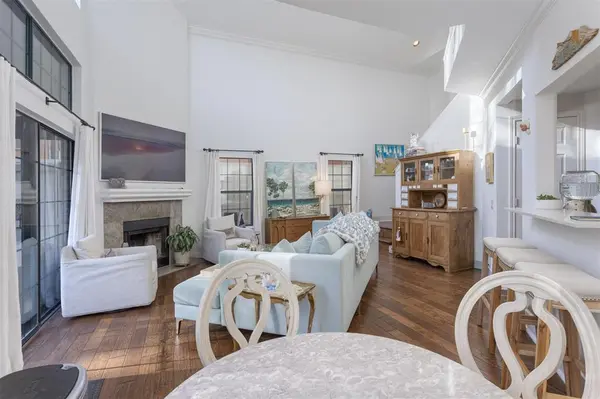 5950 Lindenshire Lane #101, Dallas, TX 75230