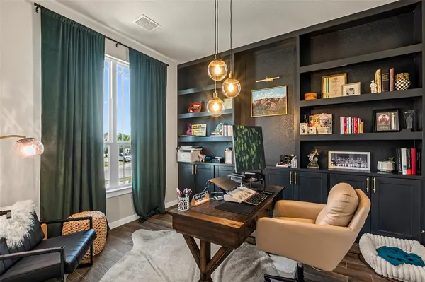 1101 Alderwood Drive, Justin, TX 76247