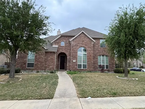 7812 Edgeglen Trail, Sachse, TX 75048