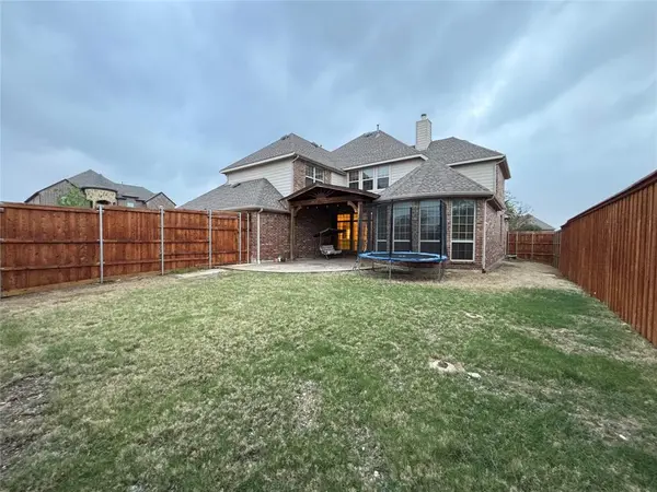 7812 Edgeglen Trail, Sachse, TX 75048