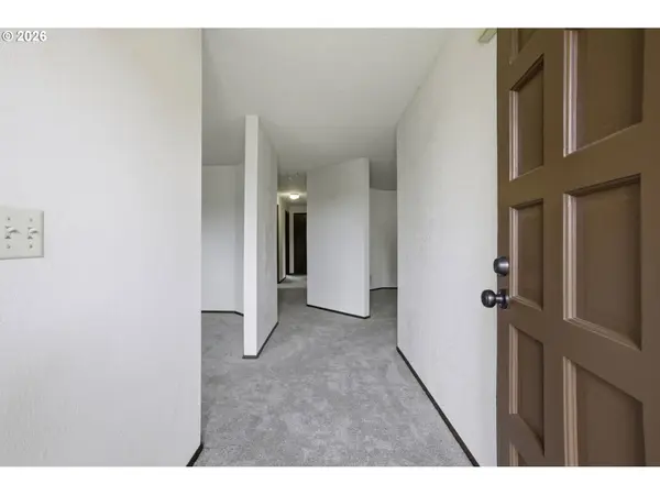 4864 TOWHEE CT, Salem, OR 97302