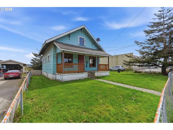 1963 BROADWAY AVE, North Bend, OR 97459