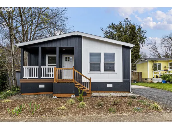 631 E ELLENDALE AVE #206, Dallas, OR 97338