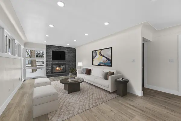 2051 Avondale ST, Sylvan Lake, MI 48320