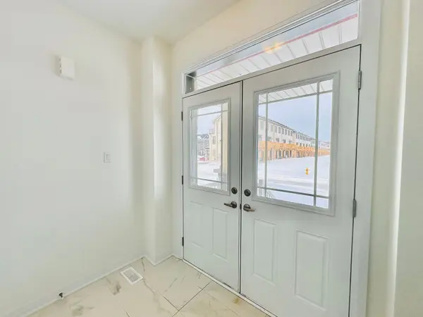 153 Wilmot RD, Brantford, ON N3T 0W5