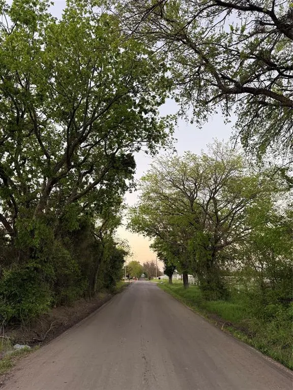 1780 County Road 4109, Campbell, TX 75422