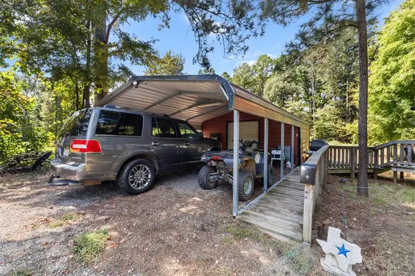 905 County Road 4914, Ben Wheeler, TX 75754