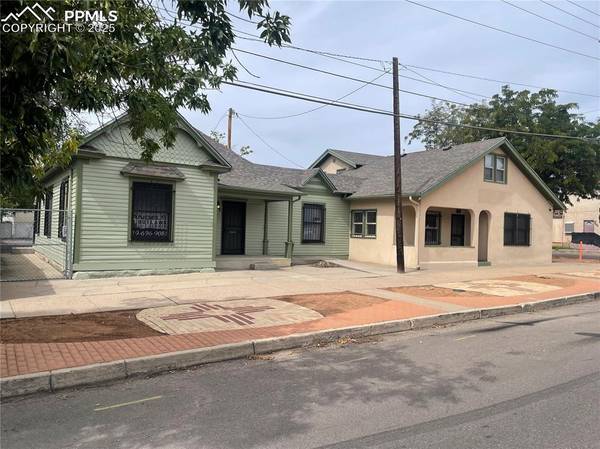 825 Greenwood ST, Pueblo, CO 81003