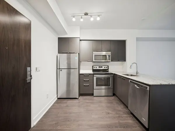 88 Sheppard AVE E #2305, Toronto C14, ON M2N 0G9