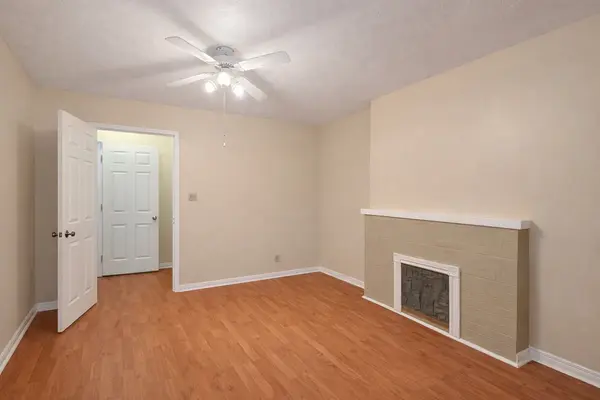 16 Strathmore BLVD, Toronto E03, ON M4J 1P2