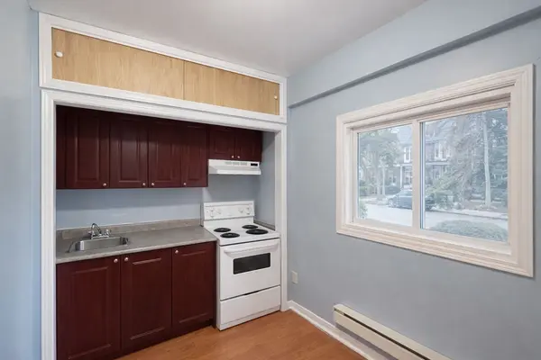 16 Strathmore BLVD, Toronto E03, ON M4J 1P2