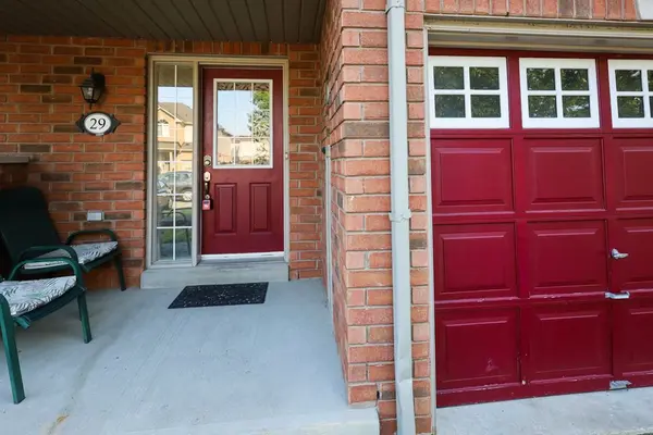 29 Beer CRES, Ajax, ON L1S 0A4