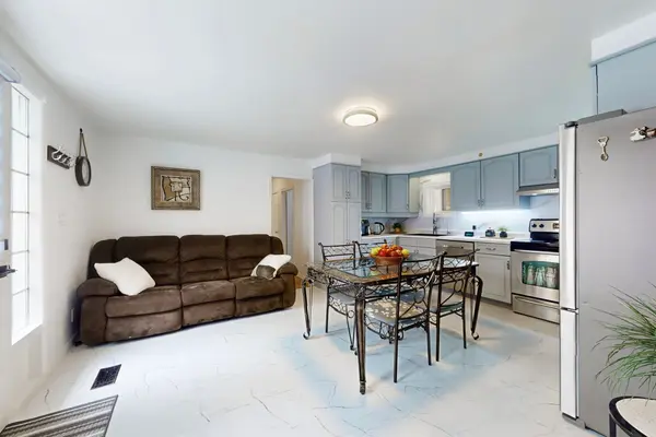 8352 Main Lisle ST, Adjala-tosorontio, ON L0M 1M0