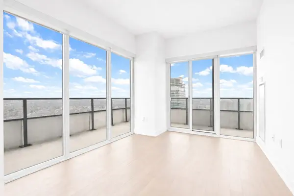 20 Shore Breeze DR #4703, Toronto W06, ON M8V 0C7