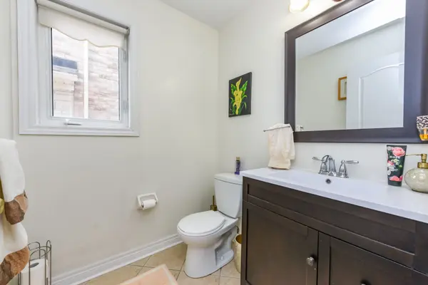 22 Jacksonville DR, Brampton, ON L6P 2Z3