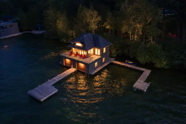 1562 Ladywood WAY, Innisfil, ON L9S 2T7