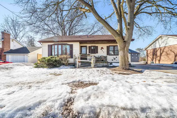 251 Codrington ST, Barrie, ON L4M 1S6