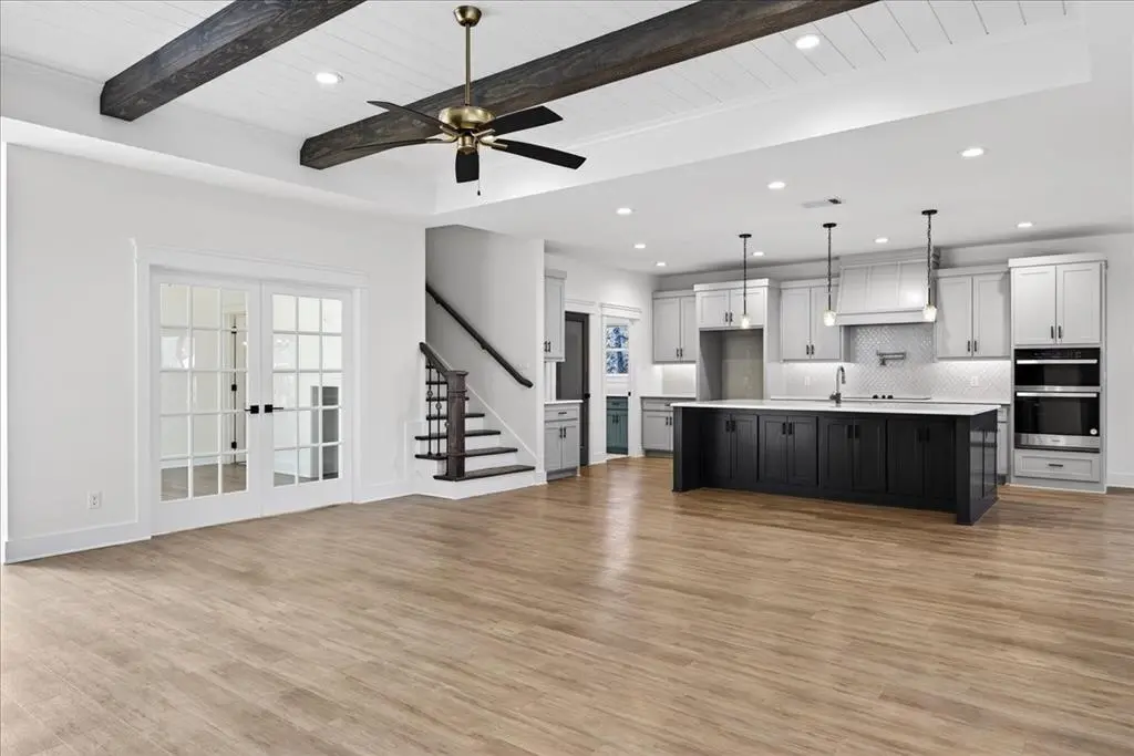 114 Castlewood Road, Enchanted Oaks, TX 75156