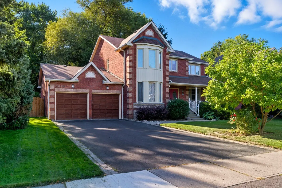 1674 Heathside CRES, Pickering, ON L1V 5V6