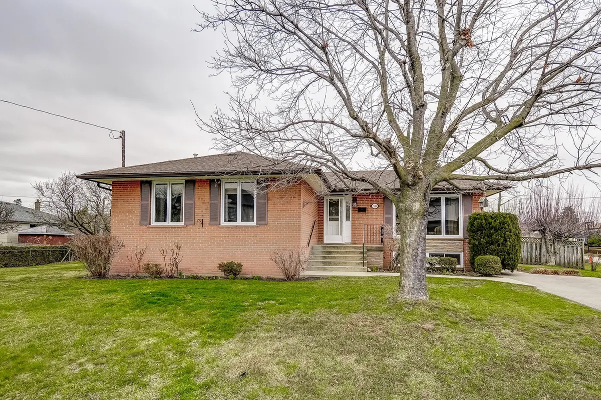 339 Weighton DR, Oakville, ON L6R 2R5