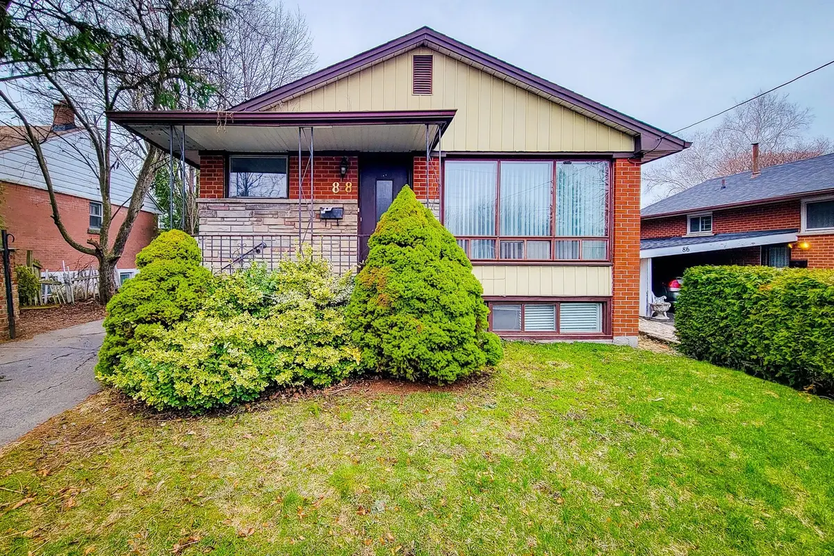 88 Radford ST, Hamilton, ON L8S 3E6