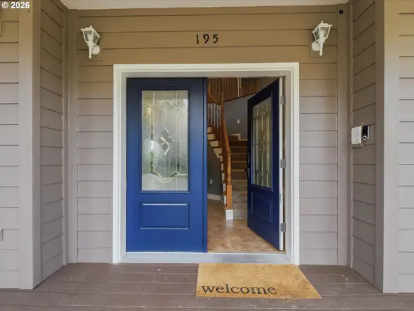 195 ROCKWOOD RD, Kalama, WA 98625