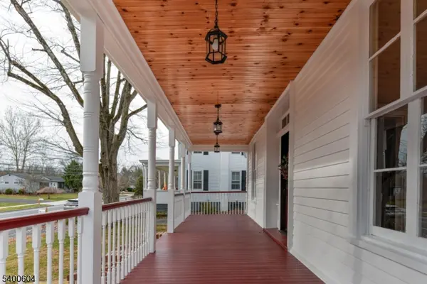 23 Amwell Rd, Millstone Boro, NJ 08844