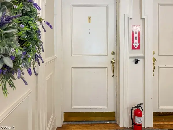 389 Bloomfield Ave-Unit 7 #7, Caldwell Boro Twp., NJ 07003