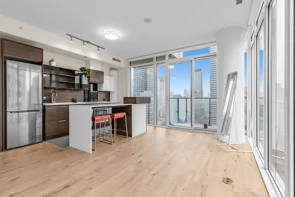 75 St Nicholas ST #1804, Toronto C01, ON M4Y 0A5