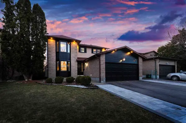 89 Batson DR, Aurora, ON L4G 3R2