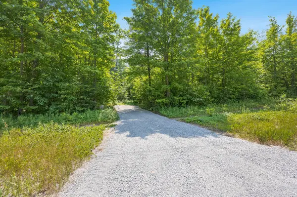 PT LT 40 Horseshoe Valley RD W, Oro-medonte, ON L4M 4Y8