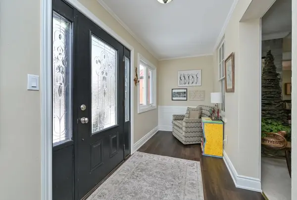 1429 Queen ST, Caledon, ON L7K 0E4