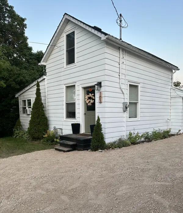 103 Amelia ST, Brockton, ON N0G 2V0