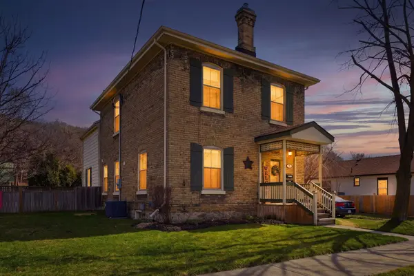 9 Willow ST, Brant, ON N3L 2K5