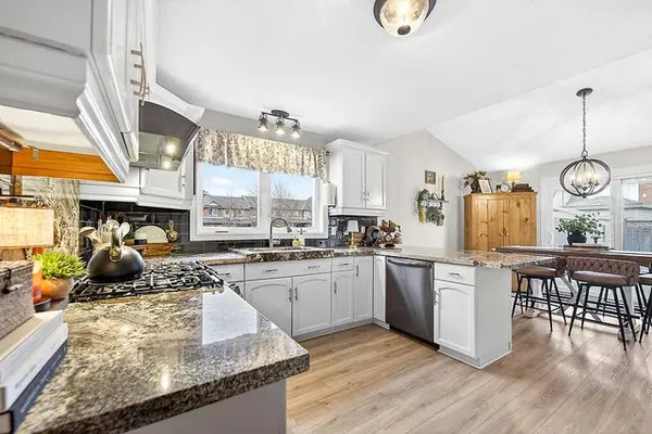 7 Etherington CRES, Hamilton, ON L0R 1C0